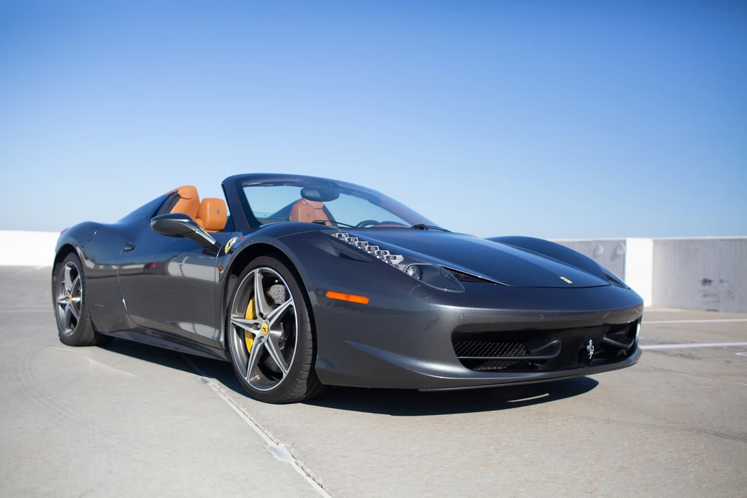 2015 Ferrari 458 Spider - Image 18 of 31
