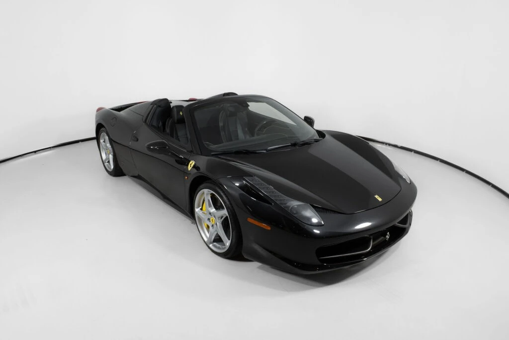 2015 Ferrari 458 Spider - Image 23 of 31