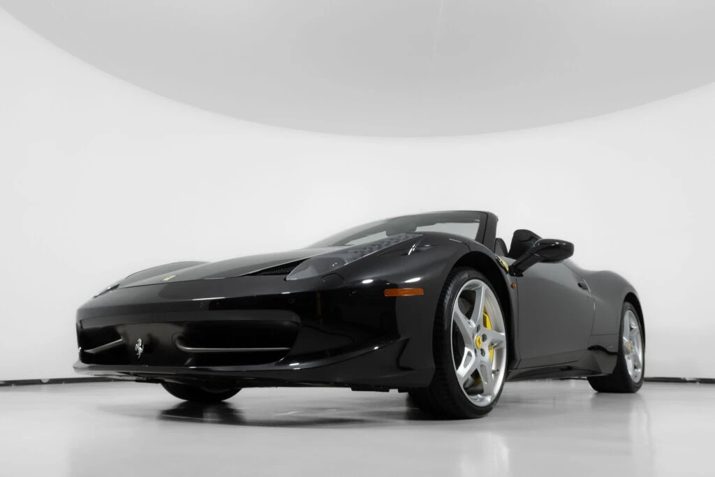 2015 Ferrari 458 Spider - Image 11 of 31