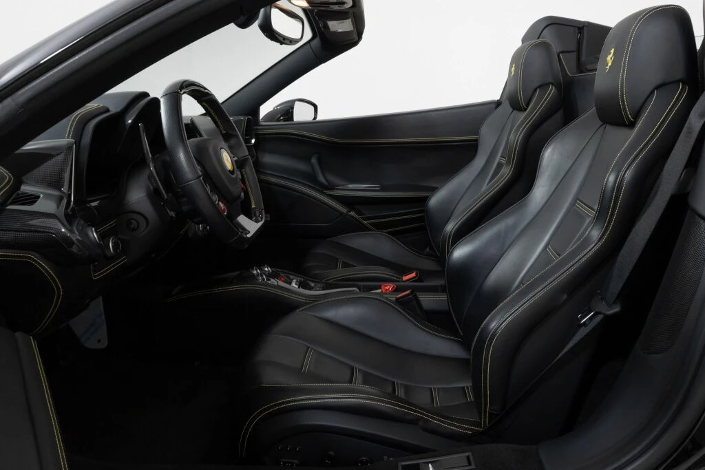 2015 Ferrari 458 Spider - Image 4 of 31