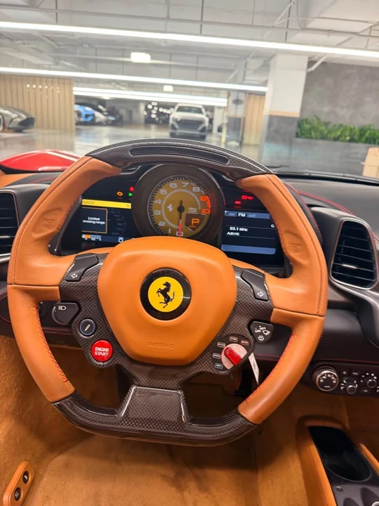 2015 Ferrari 458 Spider - Image 17 of 19