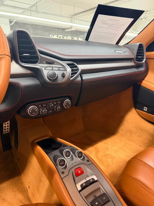 2015 Ferrari 458 Spider - Image 15 of 19