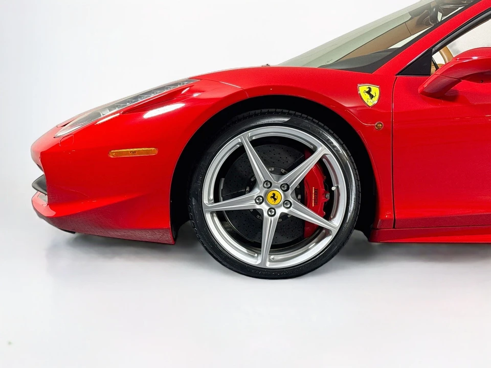 2015 Ferrari 458 Spider - Image 22 of 22