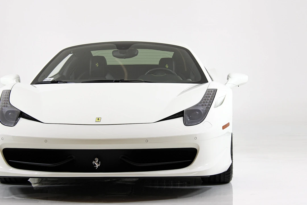2015 Ferrari 458 Spider - Image 19 of 31
