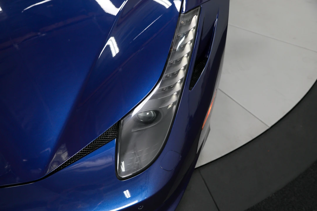 2015 Ferrari 458 Spider - Image 13 of 31