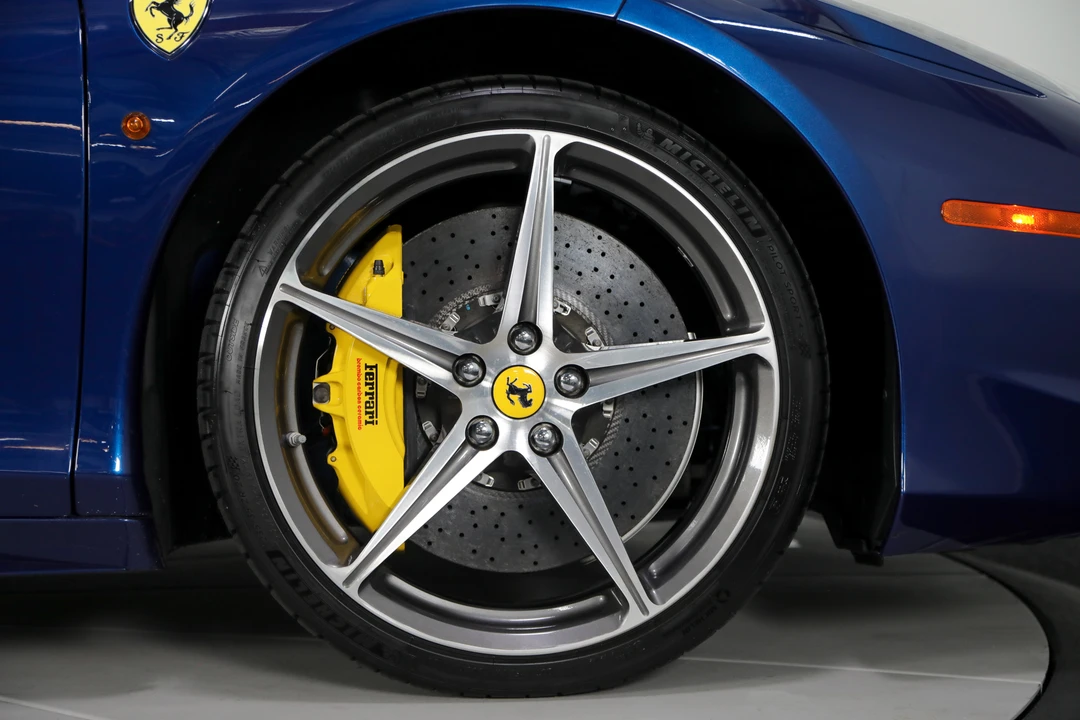 2015 Ferrari 458 Spider - Image 31 of 31