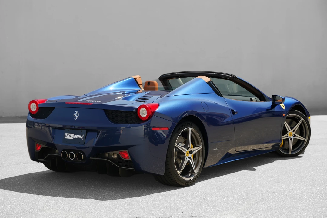 2015 Ferrari 458 Spider - Image 3 of 31