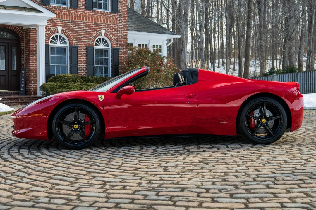 2015 Ferrari 458 Spider - Image 3 of 21