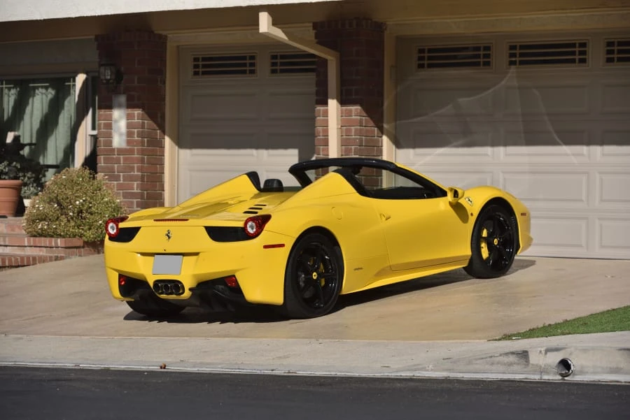 2015 Ferrari 458 Spider - Image 3 of 31