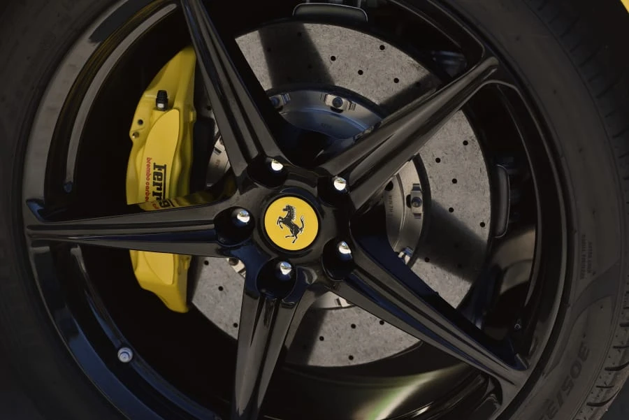2015 Ferrari 458 Spider - Image 12 of 31