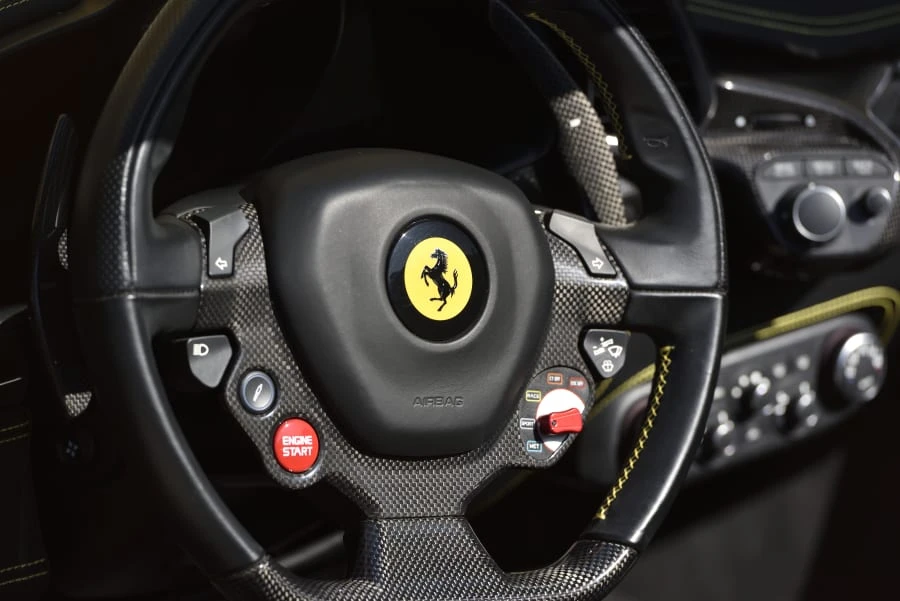 2015 Ferrari 458 Spider - Image 24 of 31
