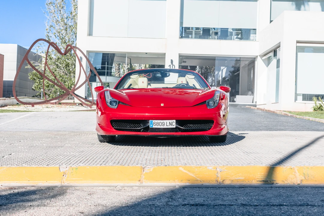 2015 Ferrari 458 Spider - Image 3 of 31