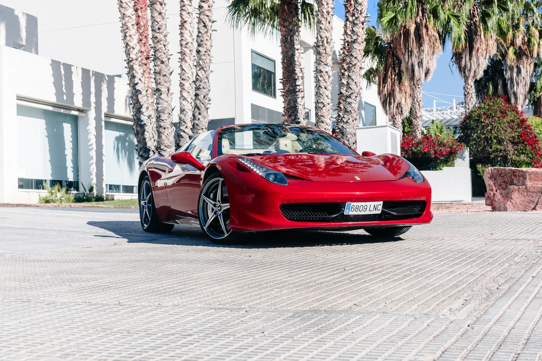 2015 Ferrari 458 Spider - Image 12 of 31