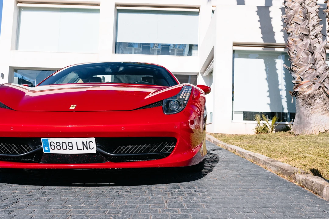 2015 Ferrari 458 Spider - Image 16 of 31
