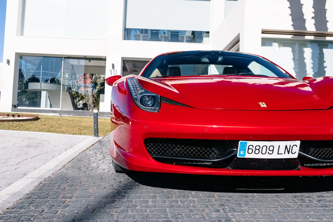 2015 Ferrari 458 Spider - Image 17 of 31