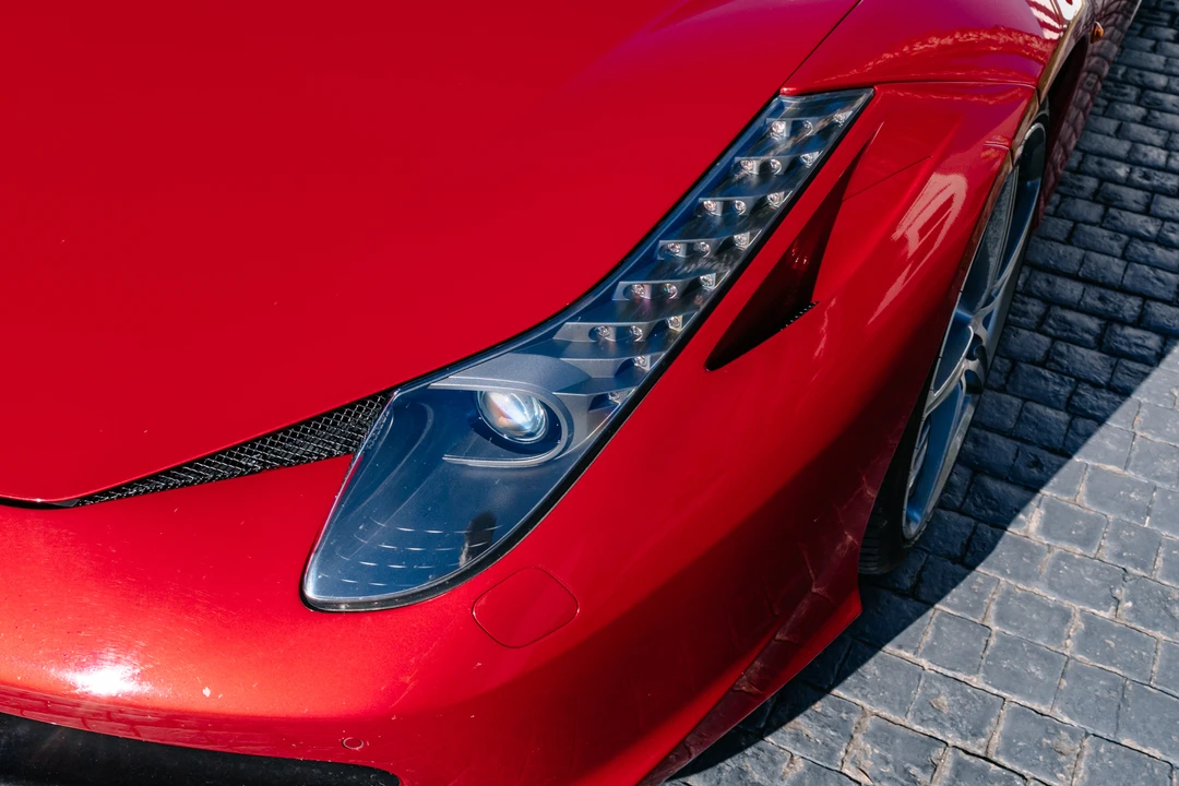 2015 Ferrari 458 Spider - Image 19 of 31