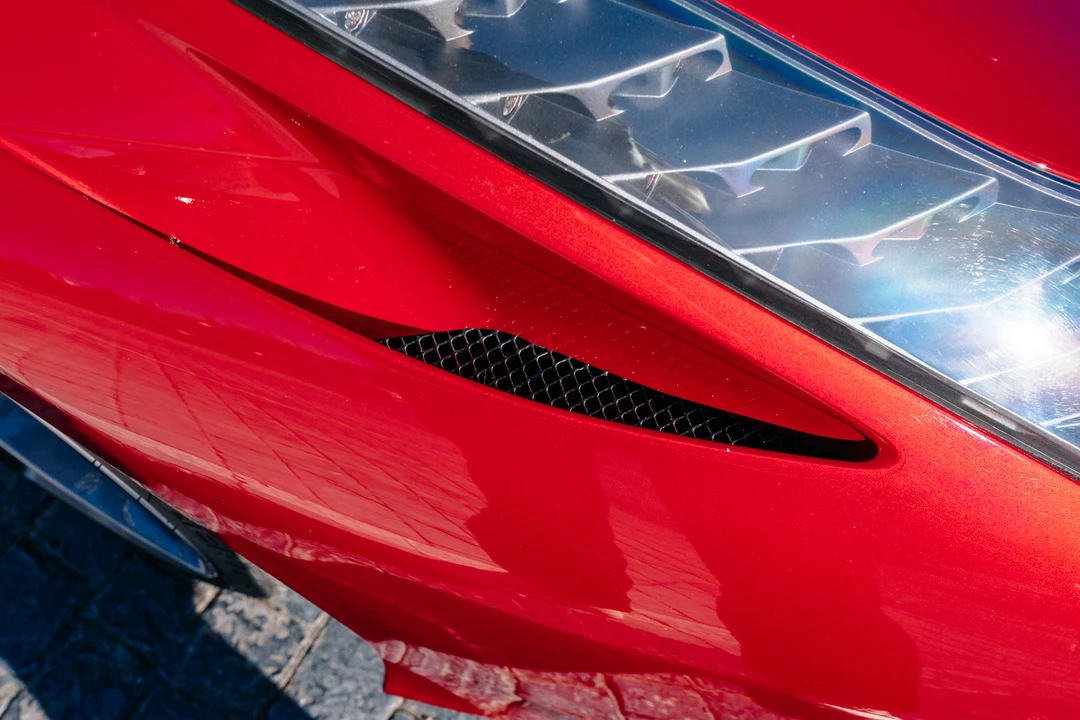 2015 Ferrari 458 Spider - Image 25 of 31