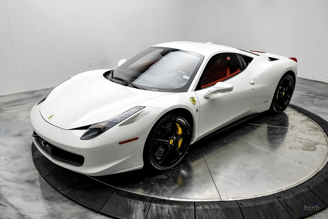 2015 Ferrari 458 Italia - Image 4 of 12