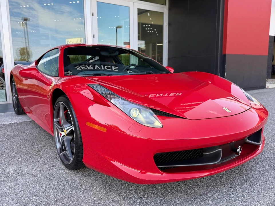2015 Ferrari 458 - Image 10 of 31