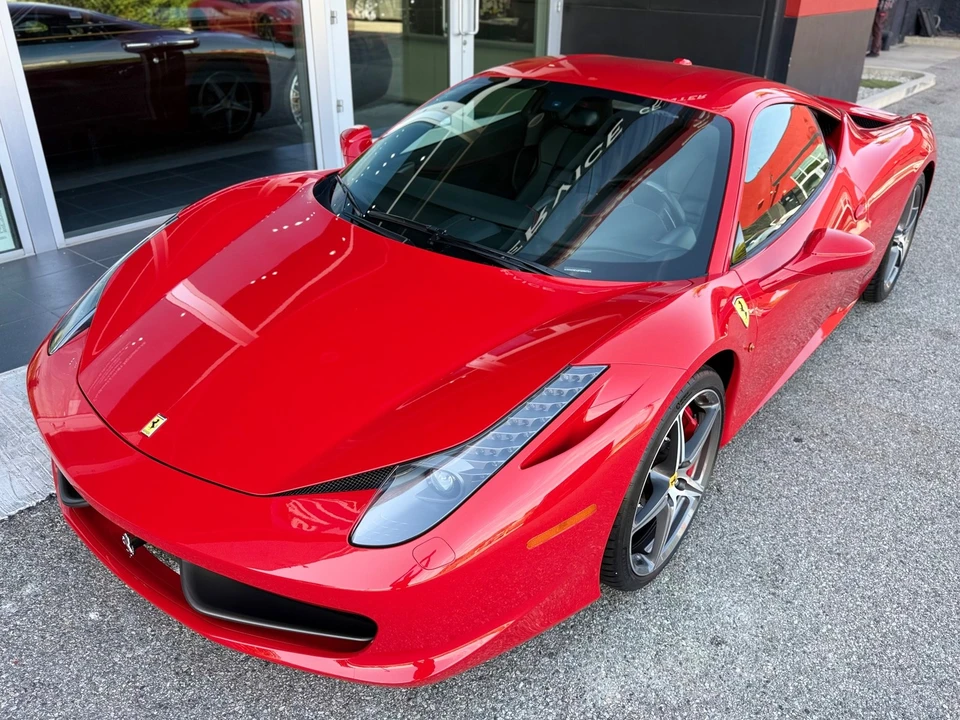 2015 Ferrari 458 - Image 14 of 31
