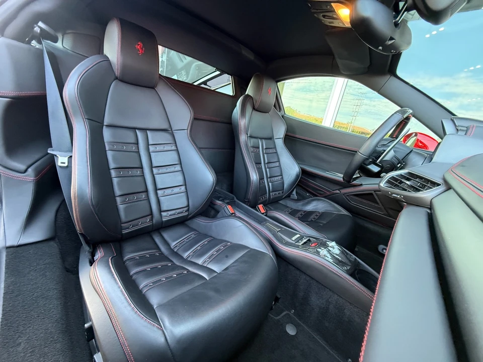 2015 Ferrari 458 - Image 25 of 31