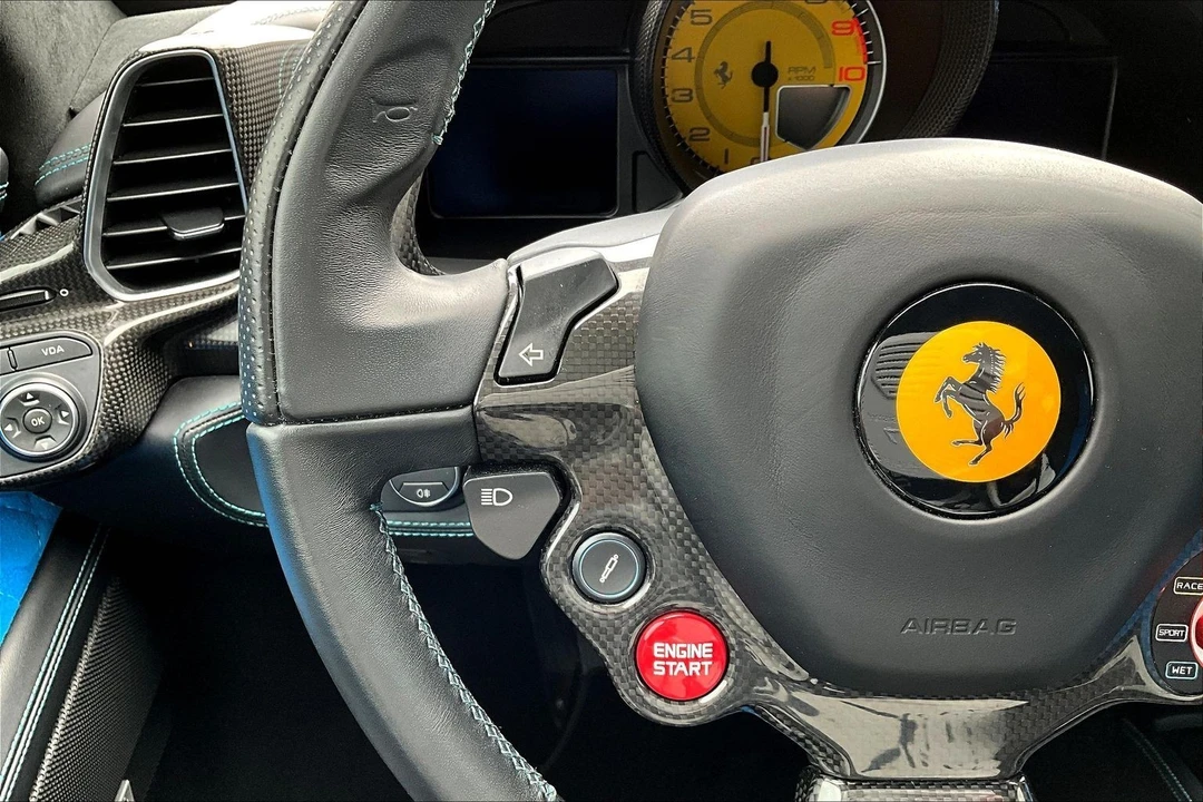 2015 Ferrari 458 - Image 15 of 31