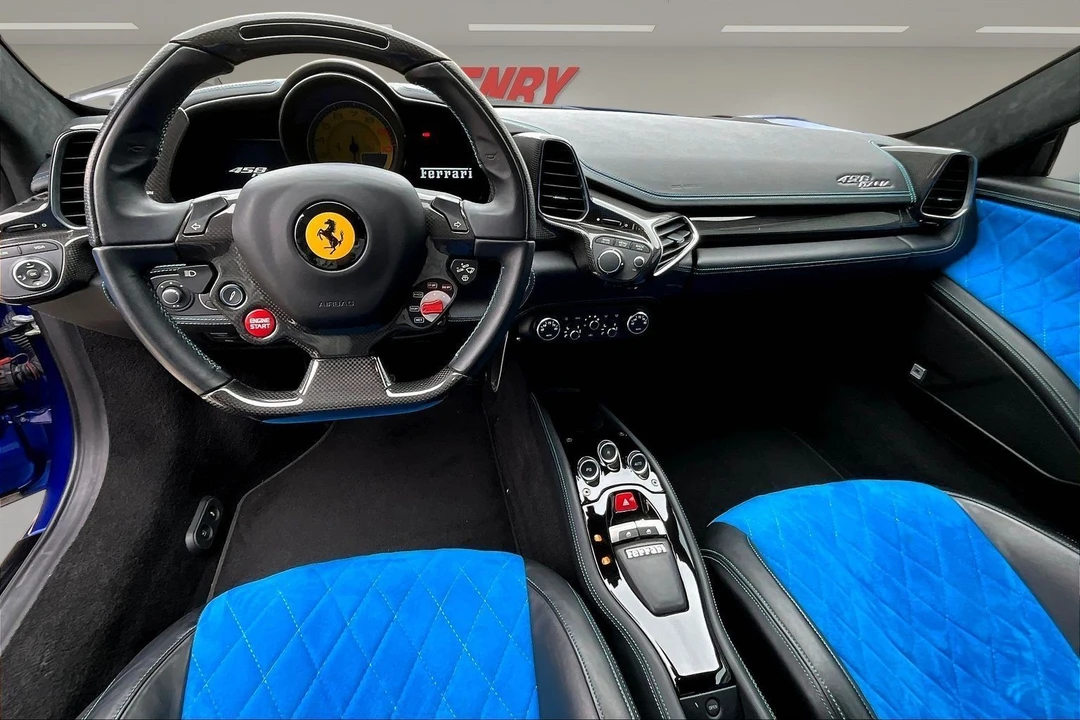 2015 Ferrari 458 - Image 13 of 31