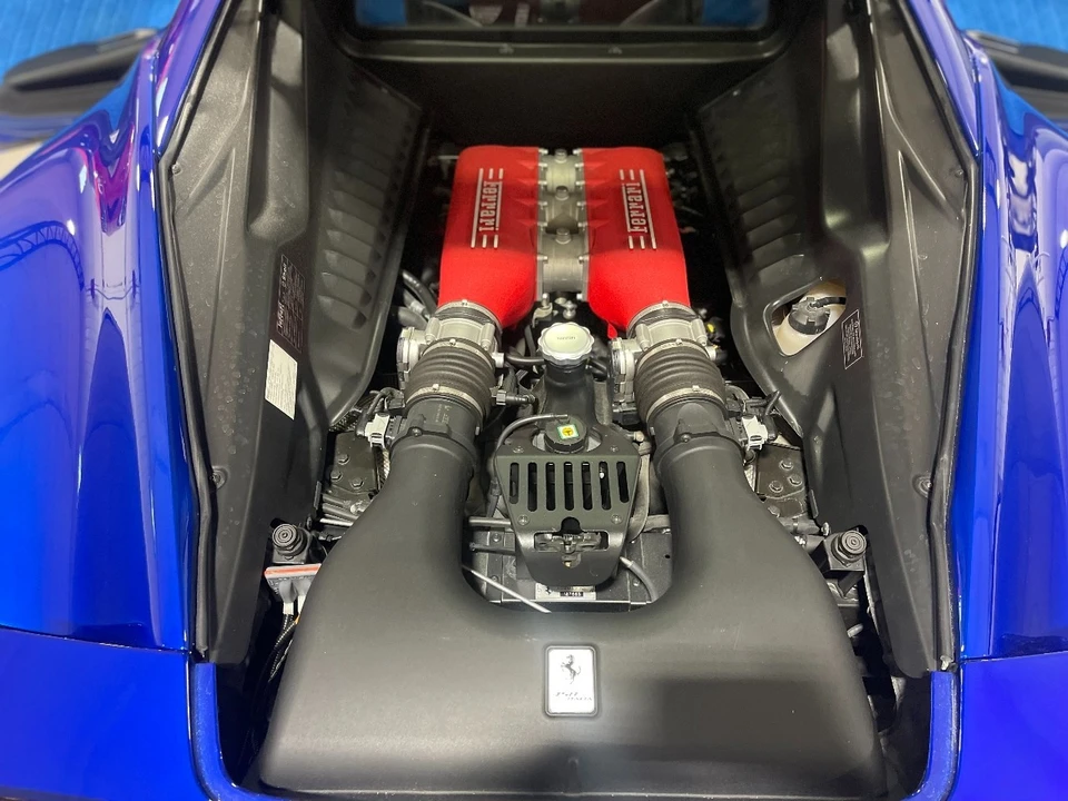 2015 Ferrari 458 Italia - Image 13 of 21