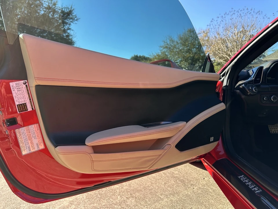 2015 Ferrari 458 Italia - Image 20 of 21