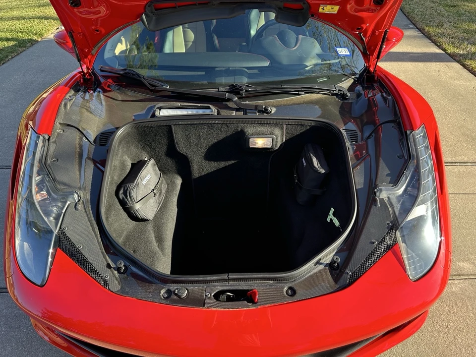 2015 Ferrari 458 Italia - Image 16 of 21