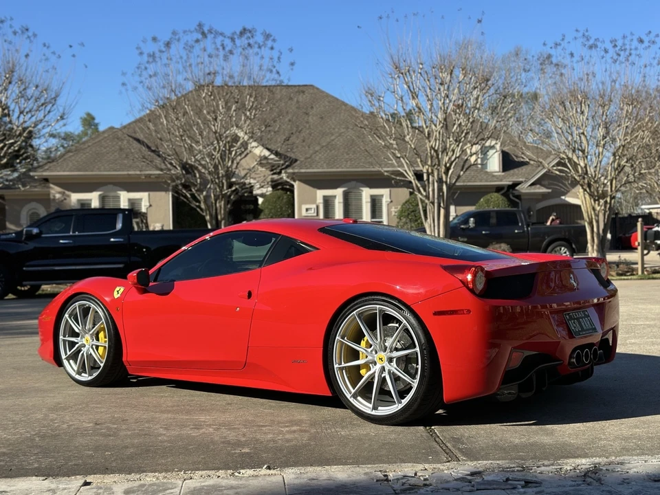 2015 Ferrari 458 Italia - Image 3 of 21