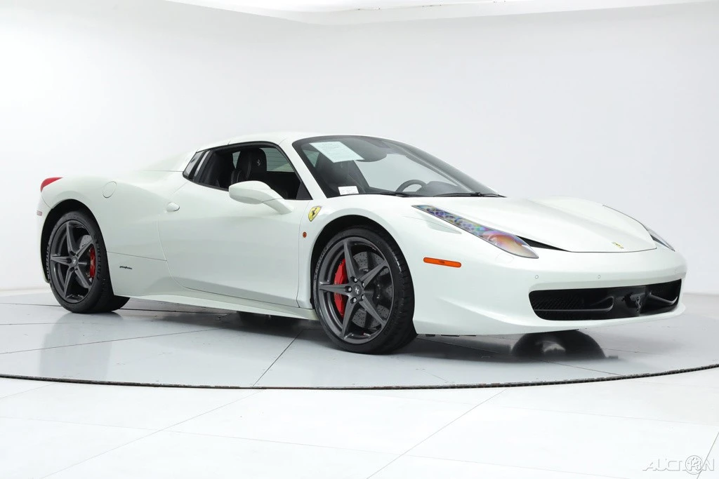 2015 Ferrari 458 Italia - Image 13 of 21