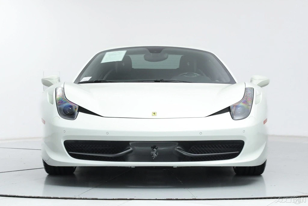 2015 Ferrari 458 Italia - Image 14 of 21
