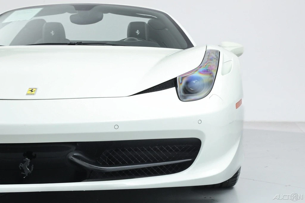 2015 Ferrari 458 Italia - Image 20 of 21