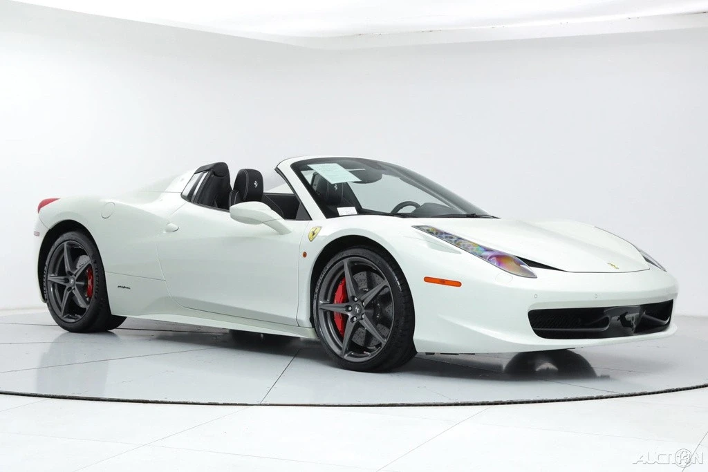 2015 Ferrari 458 Italia - Image 18 of 21