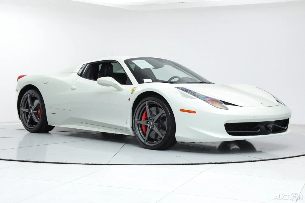 2015 Ferrari 458 Italia - Image 13 of 21