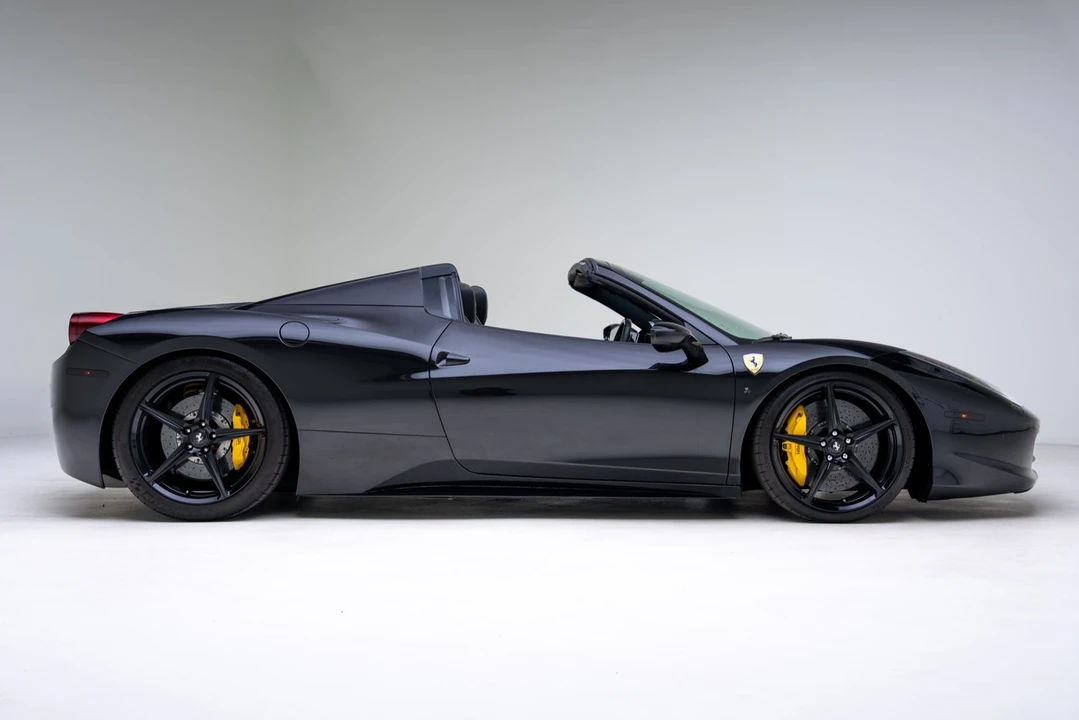 2015 Ferrari 458 Italia - Image 3 of 12