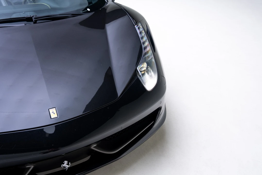 2015 Ferrari 458 Italia - Image 9 of 12
