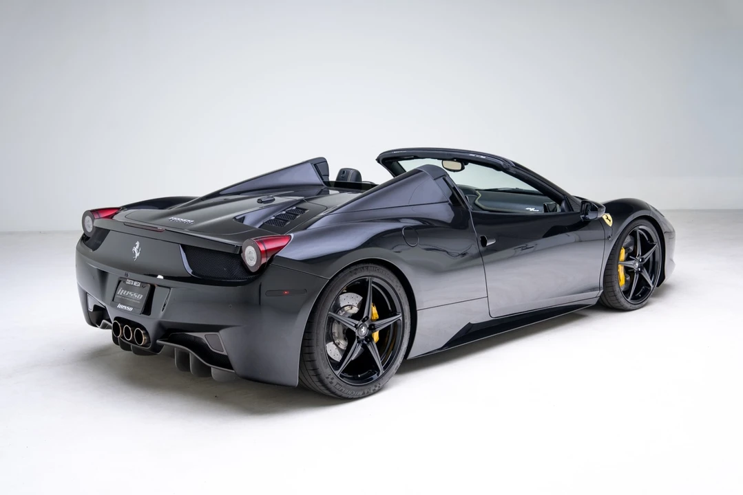 2015 Ferrari 458 Italia - Image 5 of 12