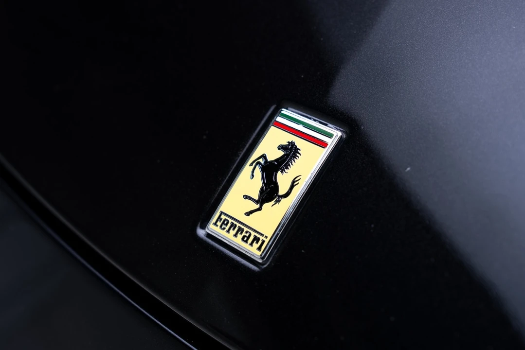 2015 Ferrari 458 Italia - Image 10 of 12