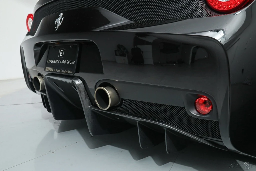 2015 Ferrari 458 Italia - Image 19 of 21