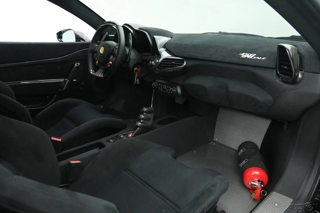 2015 Ferrari 458 Italia - Image 21 of 21