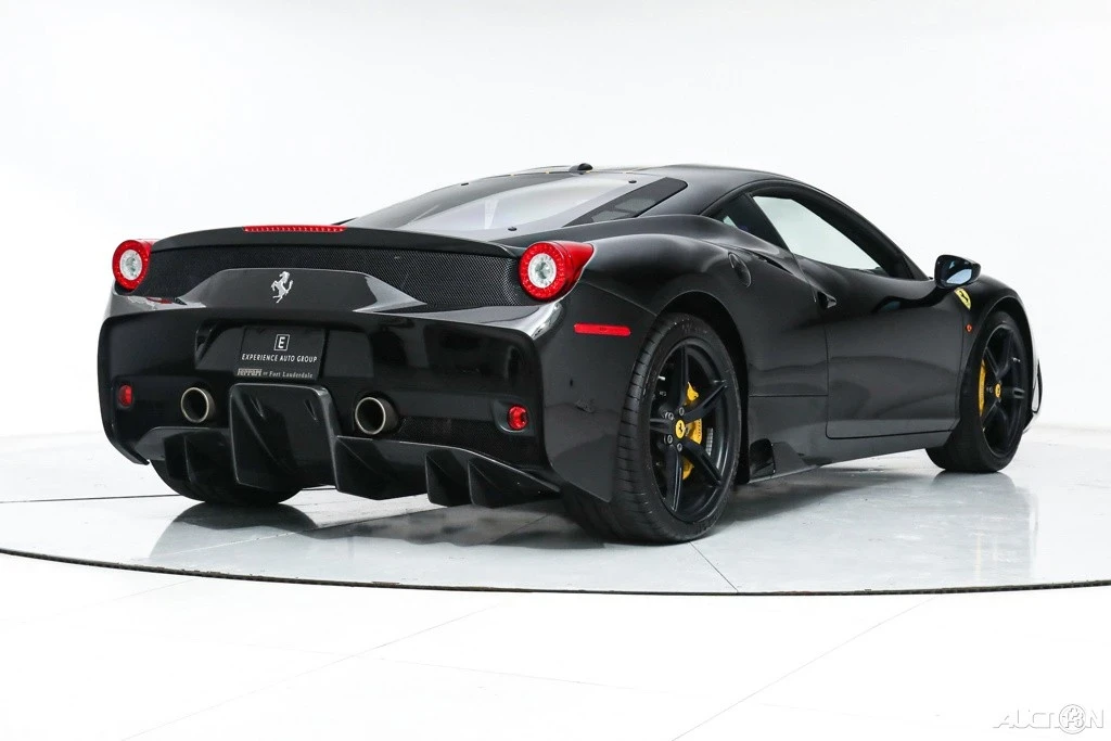2015 Ferrari 458 Italia - Image 3 of 21