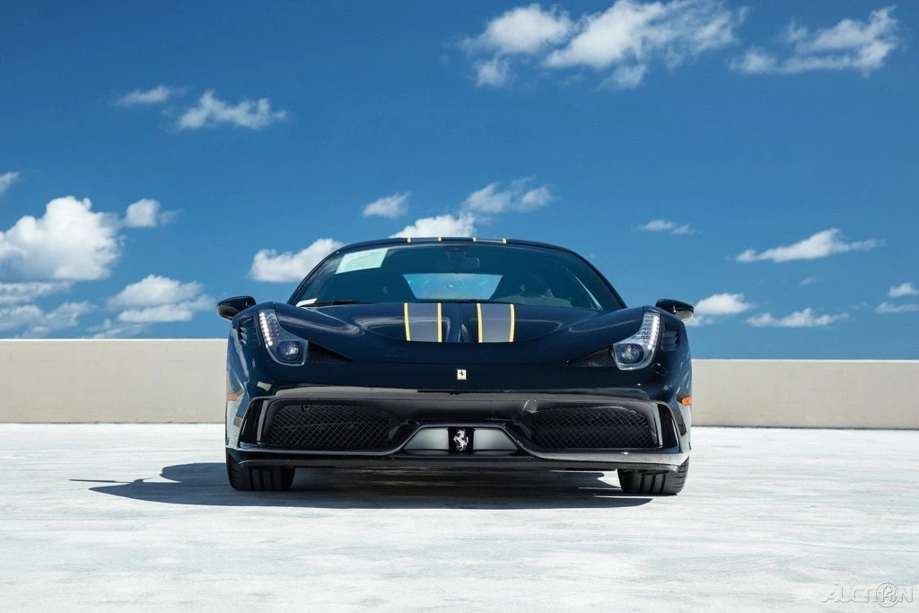 2015 Ferrari 458 Italia - Image 9 of 21
