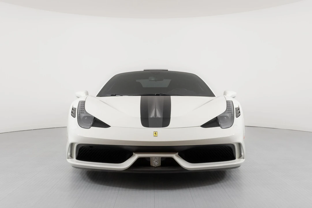 2015 Ferrari 458 Italia - Image 8 of 12