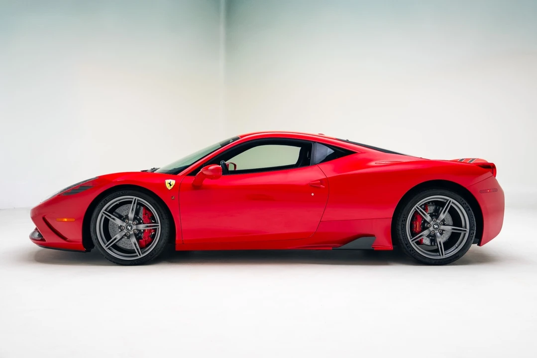 2015 Ferrari 458 Italia - Image 13 of 21