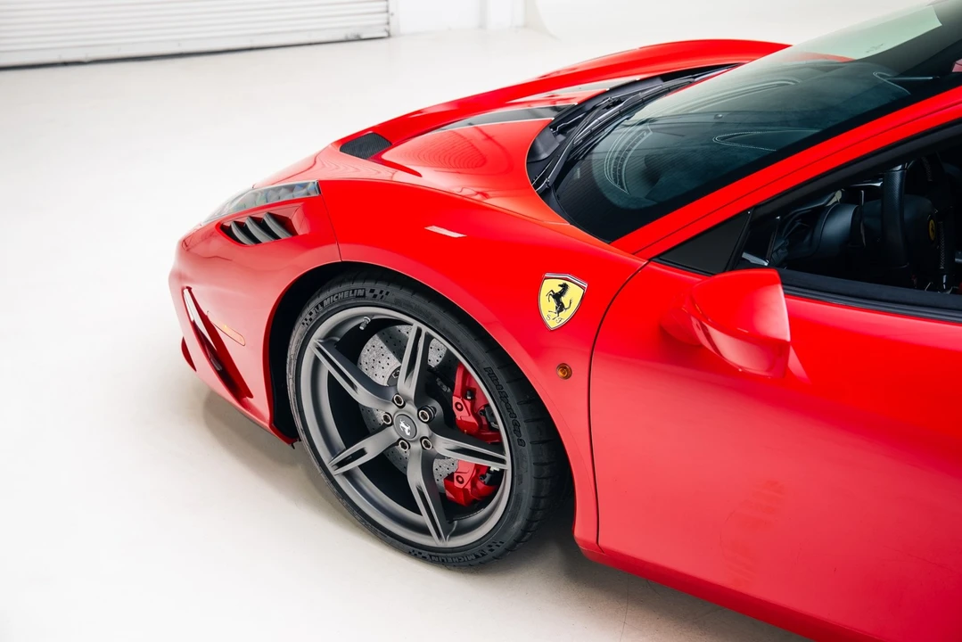 2015 Ferrari 458 Italia - Image 17 of 21