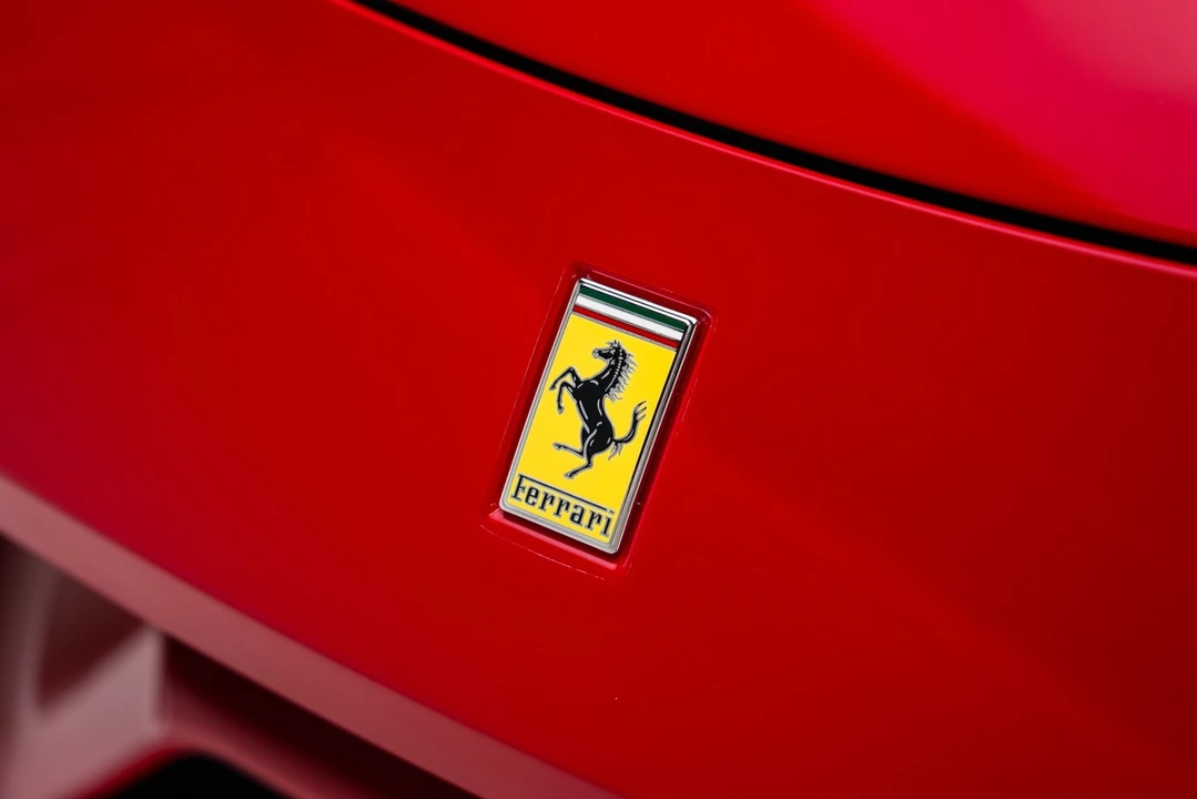 2015 Ferrari 458 Italia - Image 9 of 21