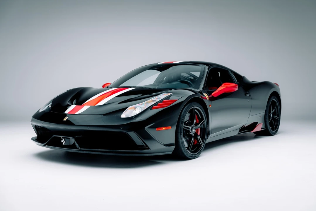 2015 Ferrari 458 Italia - Image 7 of 21