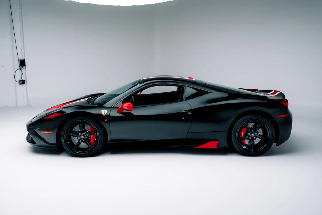 2015 Ferrari 458 Italia - Image 15 of 21